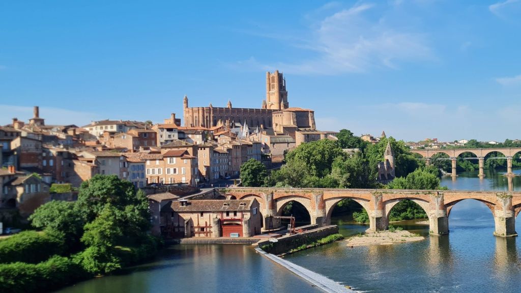 Albi, ses bords du Tarn et sa cathédrale